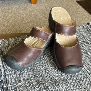 Keen Women's Brown Leather Mules